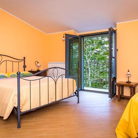 Casa Alegria Bed & Breakfast โมราโนคาลาโบร ภายนอก รูปภาพ