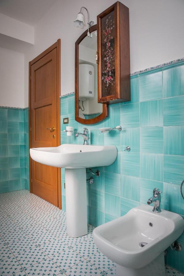 Casa Alegria Bed & Breakfast โมราโนคาลาโบร ภายนอก รูปภาพ