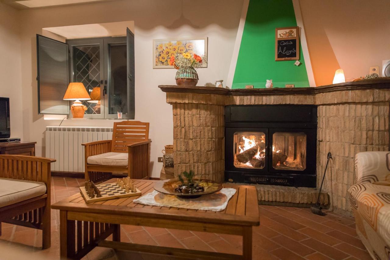 Casa Alegria Bed & Breakfast โมราโนคาลาโบร ภายนอก รูปภาพ