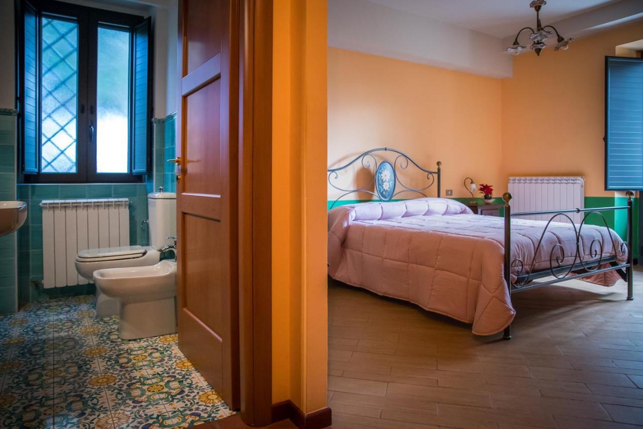 Casa Alegria Bed & Breakfast โมราโนคาลาโบร ภายนอก รูปภาพ