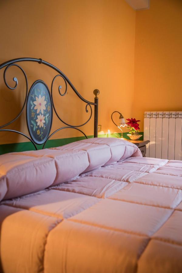 Casa Alegria Bed & Breakfast โมราโนคาลาโบร ภายนอก รูปภาพ